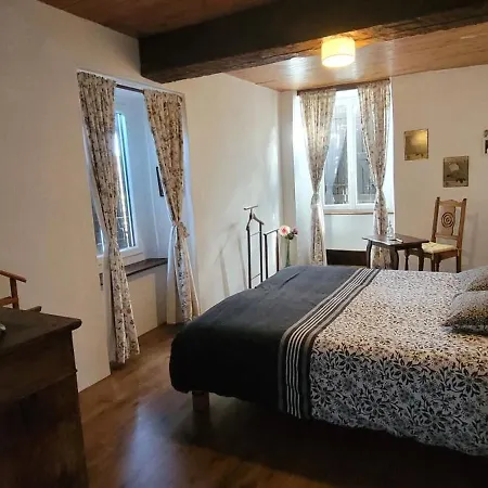 Holiday home Grande Maison De Montagne Renovee, Du Charme Rodome