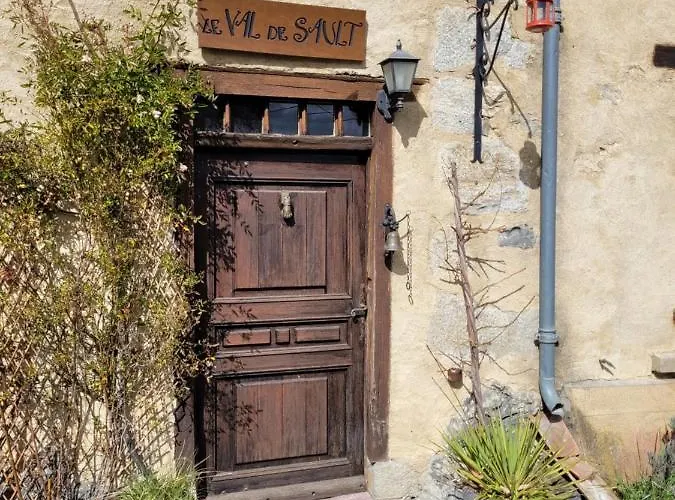 Prázdninový dům Grande Maison De Montagne Renovee, Du Charme Rodome